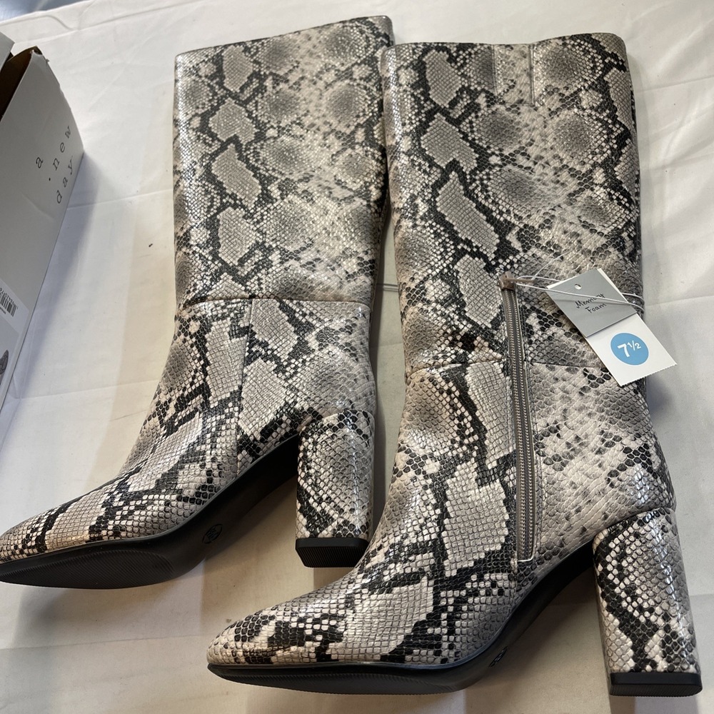 A New Day‎ Faux Snakeskin Long Boots Size 7.5 Women's